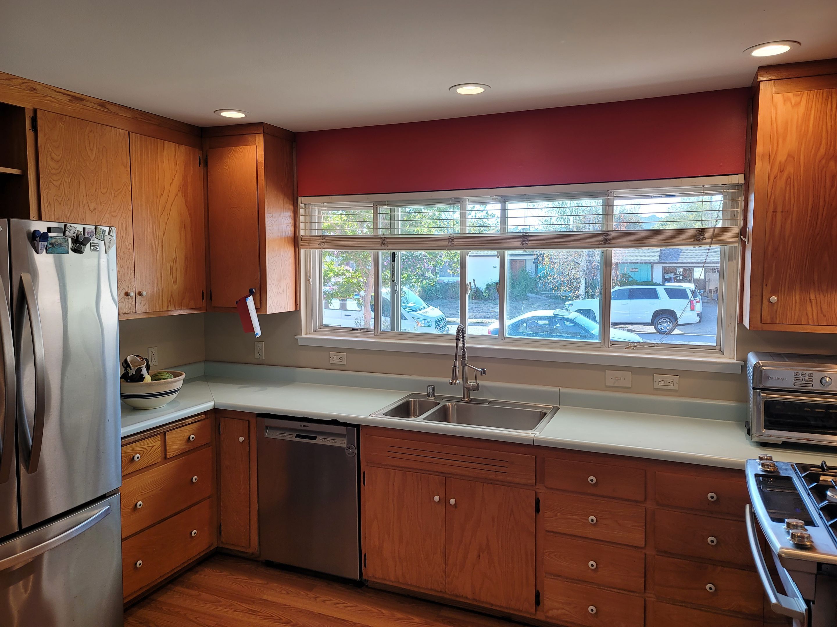 Kitchen accent wall painting at 258 Orange Blossom Ln, San Rafael, CA