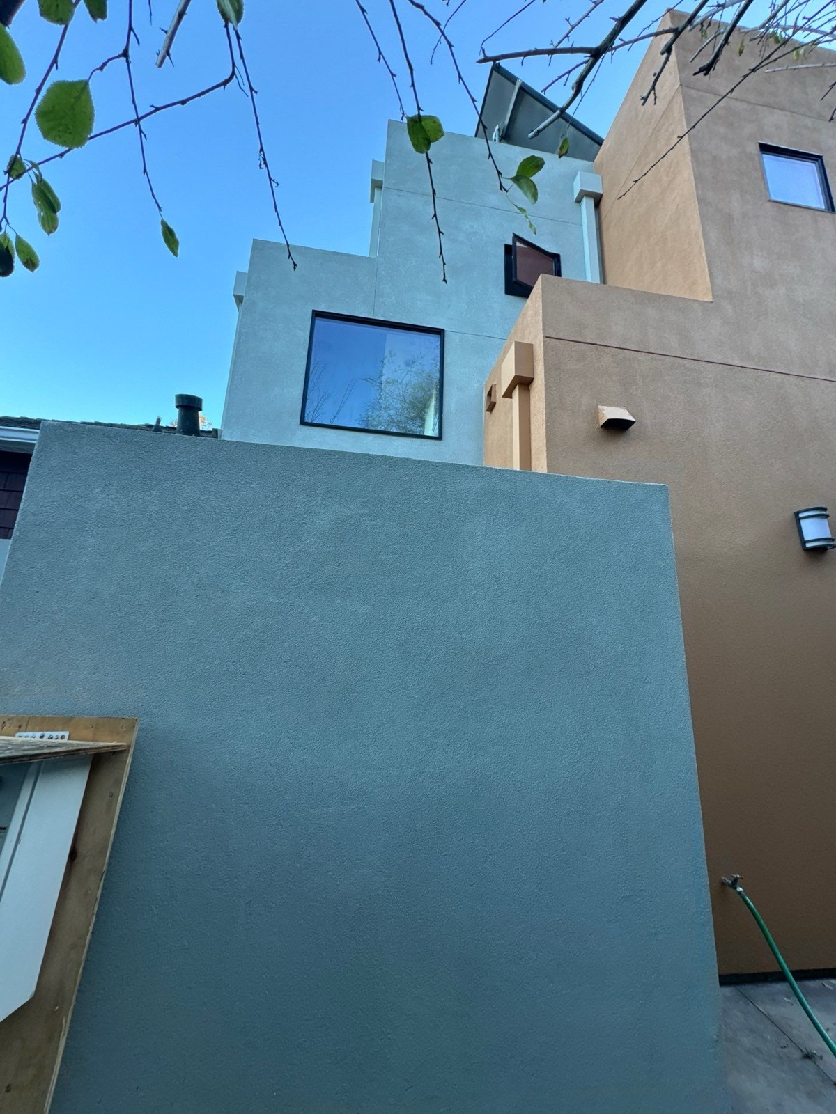 Residential stucco painting at 29 Homestead Blvd in Mill Valley by McCarthy Painting